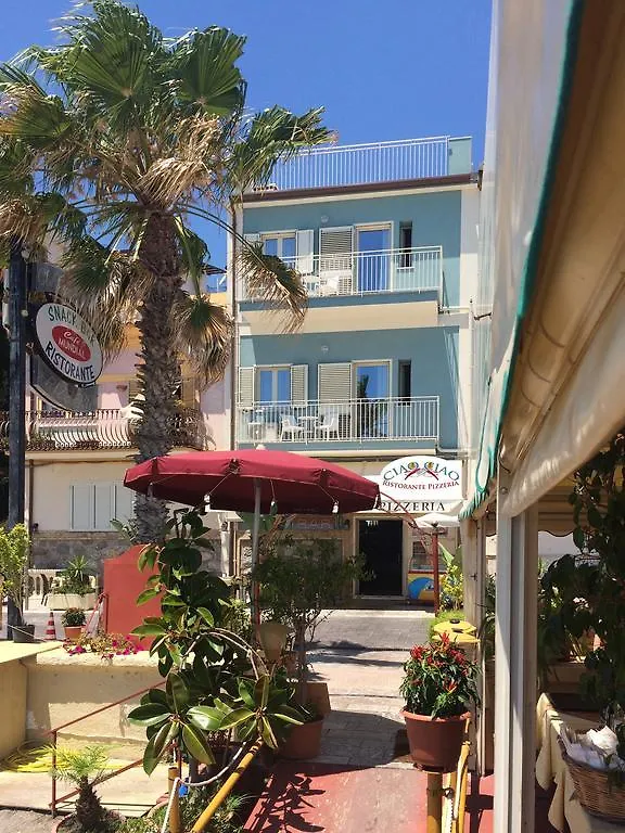 Ciao Ciao Rooms Letojanni Guest house