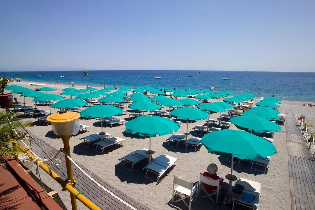 Ciao Ciao Rooms Letojanni Guest house